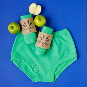 Thunderpants women medium hipster underwear panties cotton sour apple green NWT